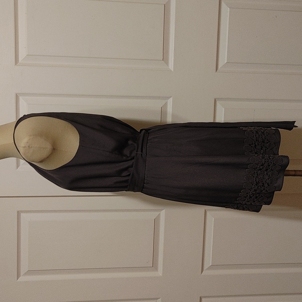 🖤Express Elegant Charcoal Dress - Picture 5 of 10